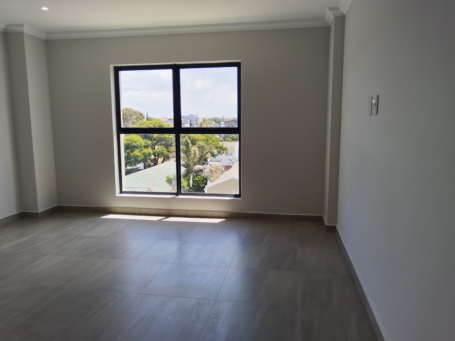 1 Bedroom Property for Sale in Table View Western Cape